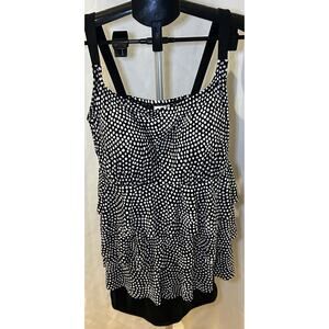 NWT St. John's Bay Secretly Slender Polka Dot One-Piece Swimsuit size 20W